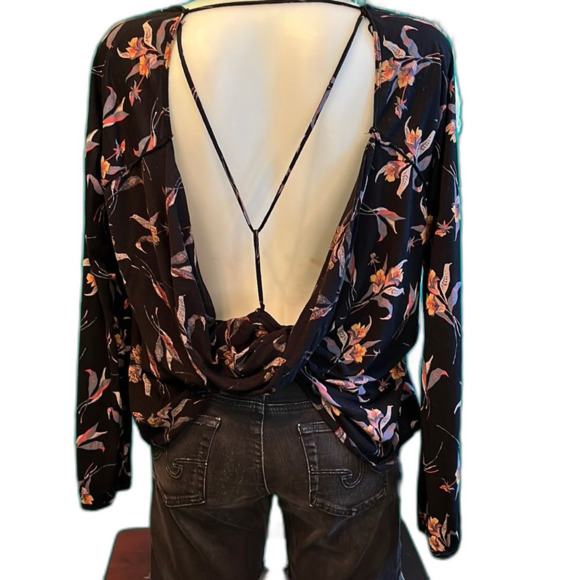 Free People Elsa Open Back Jersey Floral Top Size Small - Picture 4 of 5